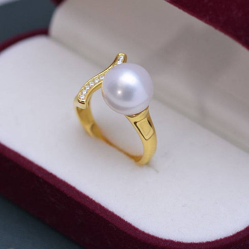 Pearl Mermaid Zirconia Gold Ring